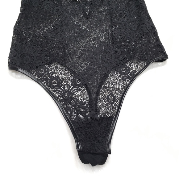 VS FAUX LEATHER TRIM TEDDY BODYSUIT SZ LARGE - Picture 6 of 8